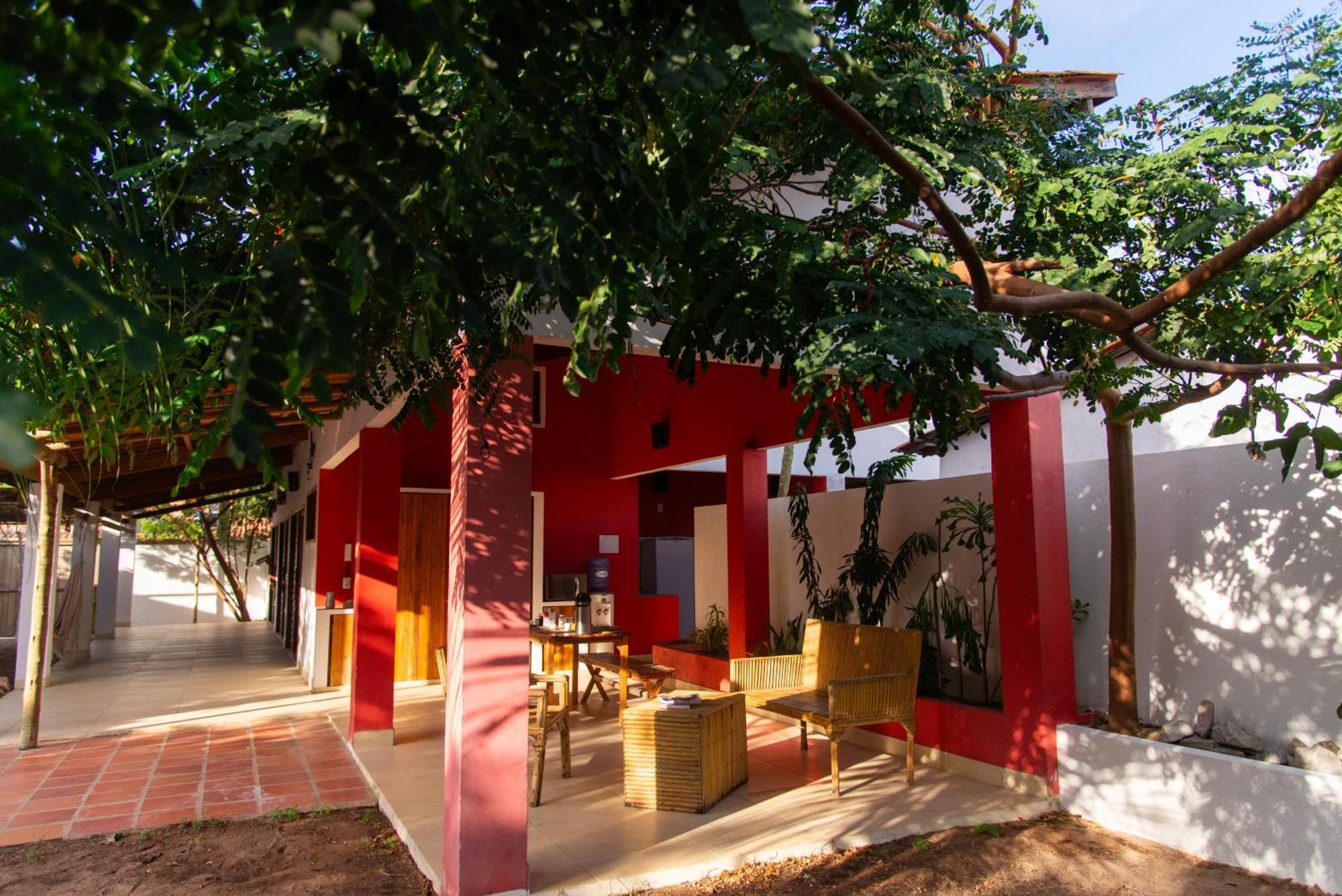 Casa Claudia Hotel Fortim Exterior foto